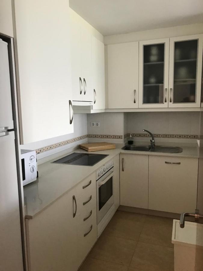 Apartamento con terraza primera linea de playa Finisterre Esterno foto